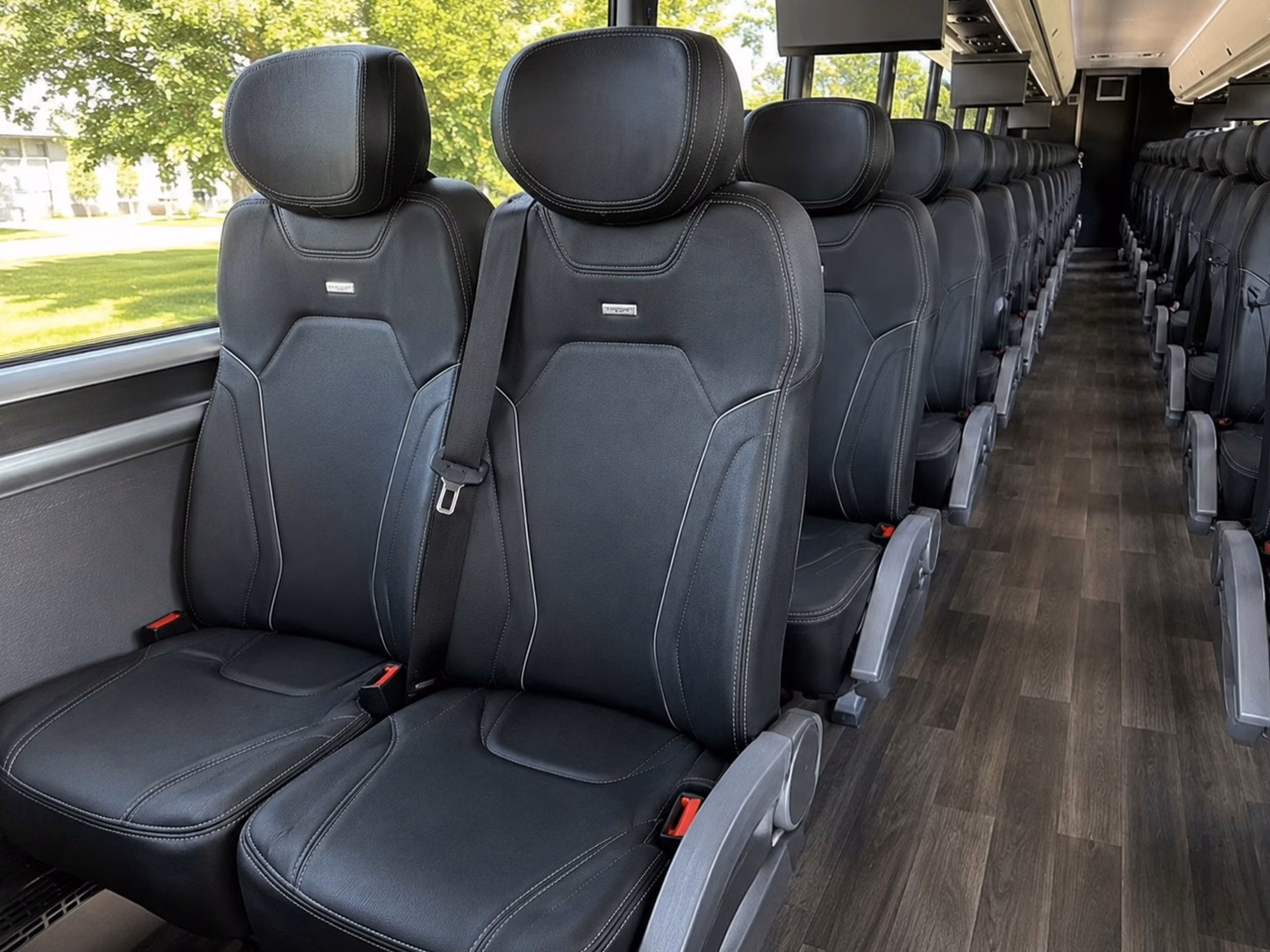 shuttle your guests between milpitas venues and south bay hotels with ease